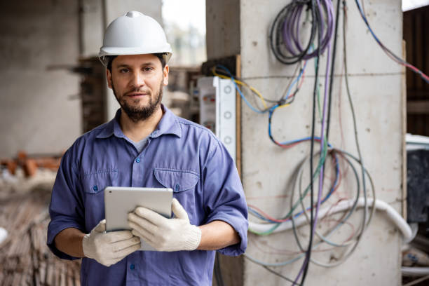 Best Licensed Electrician  in Tanglewilde, WA